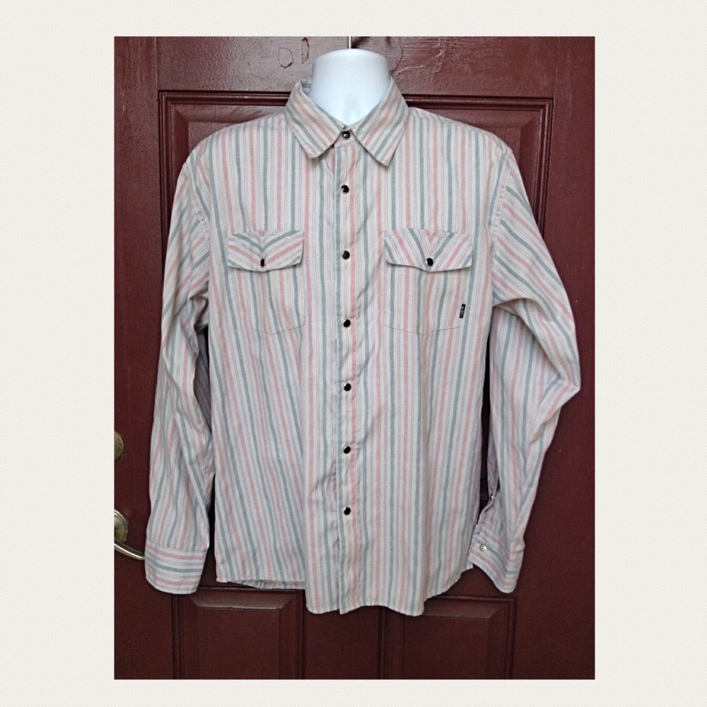 OP Int. Long Sleeve Button Down Men’s Shirt Size M
